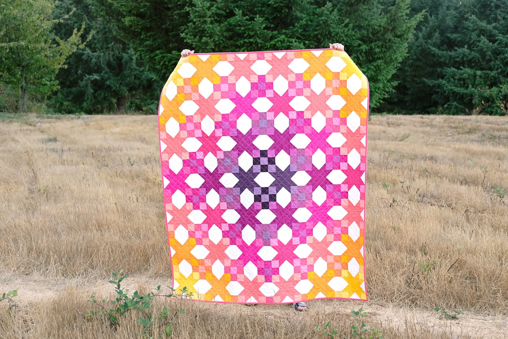 break-of-day-quilt-kitchen-table-quilting