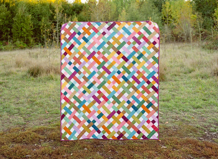The Charlotte Quilt in Poppy Seeds