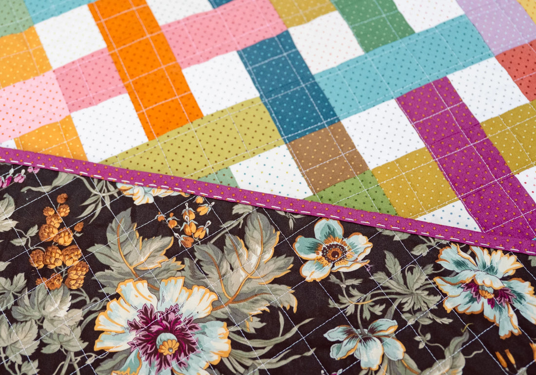 The Charlotte Quilt in Poppy Seeds